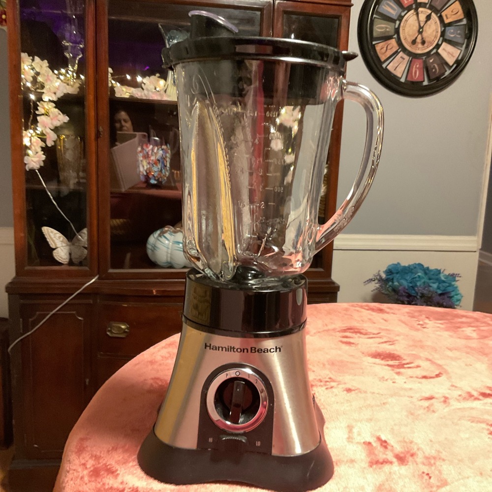 Hamilton Beach Blender Brushed Stainless Steel Glass Jar 3-Speed Pulse